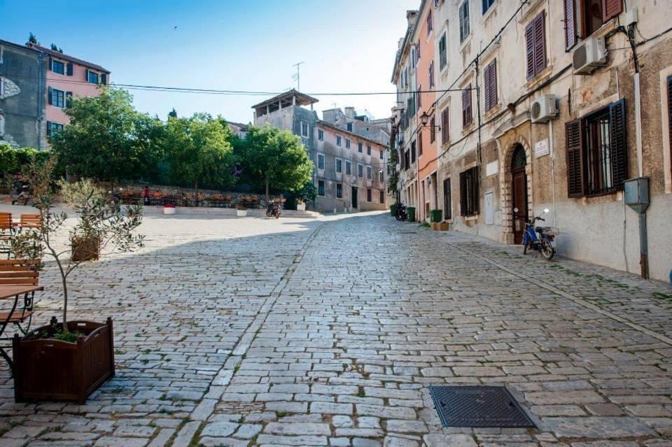 Apartman Puzzle Rovigno Esterno foto